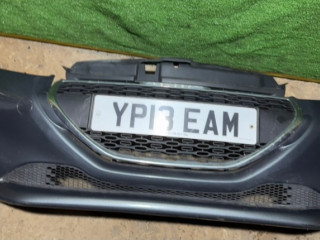 бампер передний Peugeot 208 1 поколение 2013, 9673855877