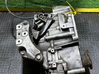 КПП механическая (МКПП) Volkswagen Passat B6 2007, 2.0 л., JLU