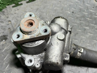 насос гидроусилителя руля Audi A4 B6 2004, 2.0 л., 8E0145155N