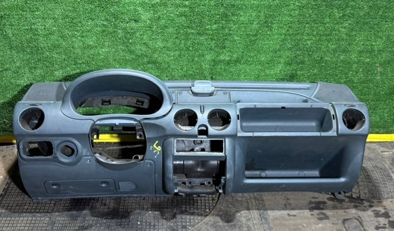 панель передняя салона (торпедо) Renault Kangoo 1 поколение 2002, 7700307633 - фото №1