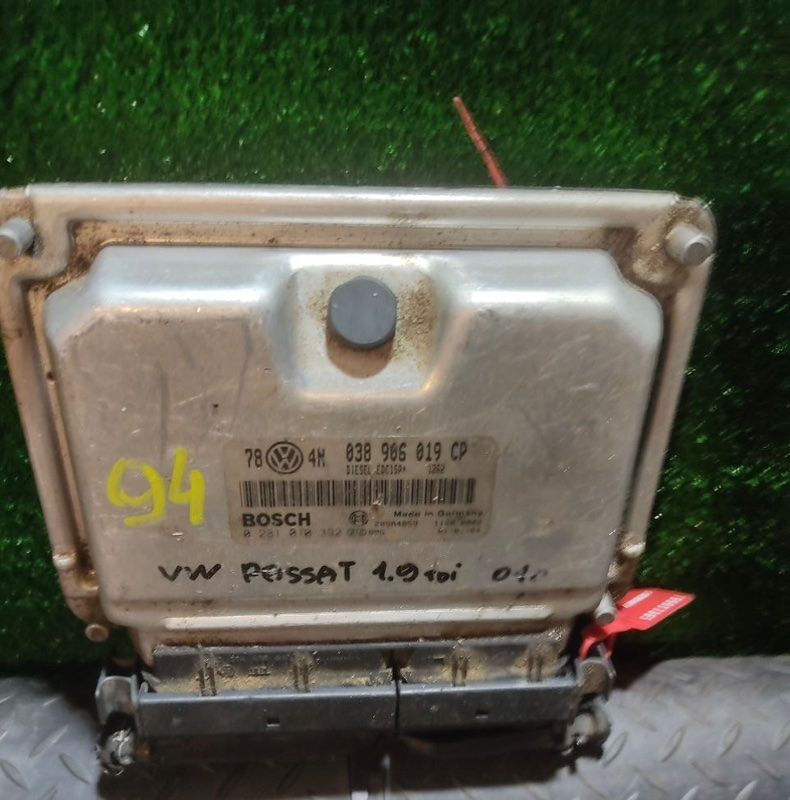 блок управления двигателем Volkswagen Passat B5 2001, 1.9 л., дизель, 038906019CP, 281010392 - фото №1