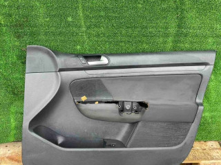 обшивка двери передняя правая Volkswagen Golf 5 поколение 2006