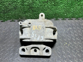 подушка крепления двигателя Volkswagen Passat B6 2007, 1.6 л., 1K0199262