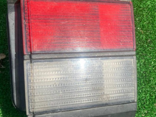 фонарь крышки багажника левый Volkswagen Passat B3 1991, 357945107