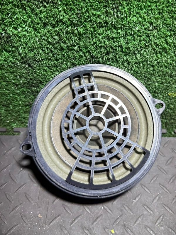 динамик высокочастотный (пищалка) Renault Clio 3 поколение 2008, 281447447R - фото №1