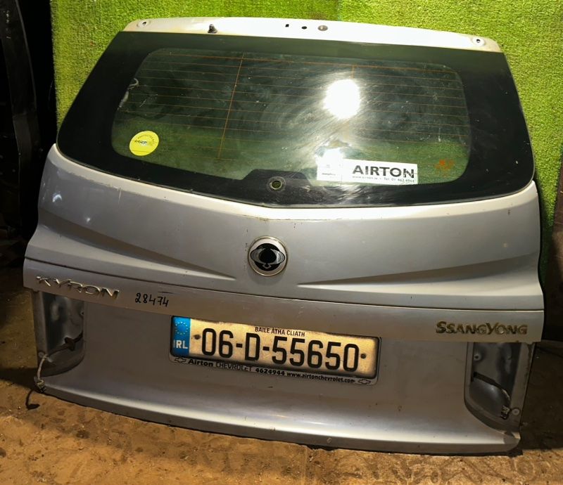 крышка багажника (дверь 3-5) SsangYong Kyron 1 поколение 2006, 2.0 л. - фото №1