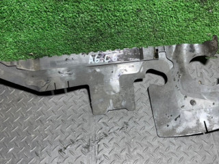 воздуховод (дефлектор) радиатора Audi A6 4F/C6 2006, 2.0 л., 4F0121284G
