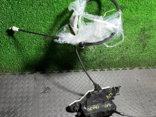 замок двери передней правой Peugeot 207 1 поколение [рестайлинг] 2011, 24099816