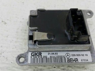 сопротивление печки Mercedes-Benz M-Класс W163 [рестайлинг] 2002, OM612