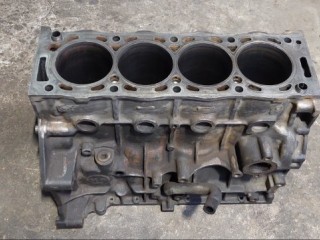 блок цилиндров Citroen Jumper 1 поколение 2002, DW10TD / 2.0 HDI