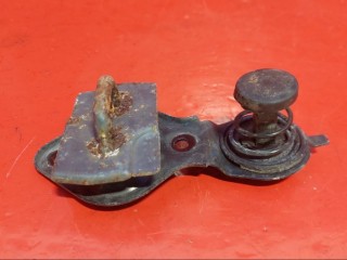 замок капота Mercedes-Benz E-Класс W210/S210 [рестайлинг] W211 2002, 271.956, 2118800360