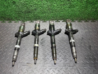 форсунка Toyota Hilux 7 поколение 2008, 2.5 л., 2367030030