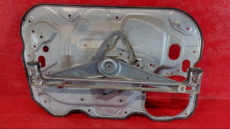 стеклоподъемник Ford Focus 2 поколение 2008, 1.6 л., HHDA, дизель, 4M51A045H16A - фото №1