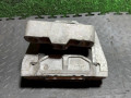 подушка крепления двигателя Volkswagen Golf 5 поколение 2006, 1.6 л., 1K0199252 - фото №3
