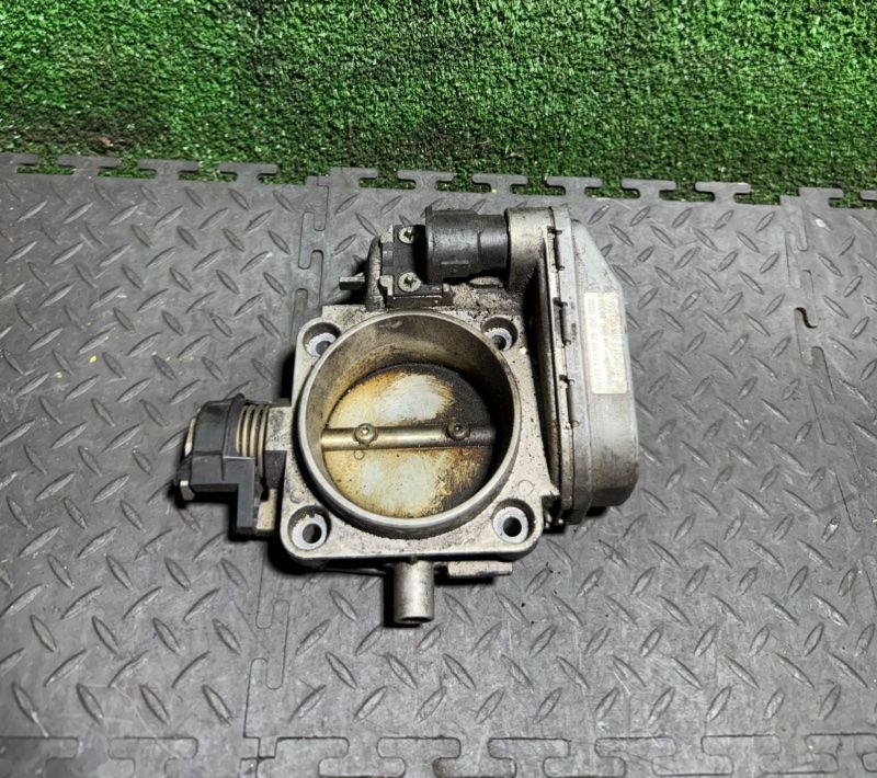 заслонка дроссельная Mercedes-Benz 2003, 1121410025 - фото №1