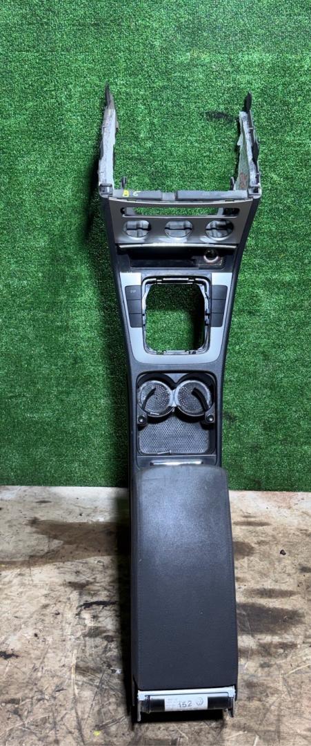 Декоративная накладка центральной консоли Volkswagen Passat B6 2006, 2.0 л., дизель, МКПП, универсал, 3C0863319Q - фото №1
