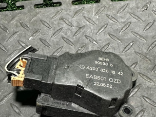 моторчик заслонки печки Mercedes-Benz E-Класс W211/S211 2004, 2.2 л., A2038201642