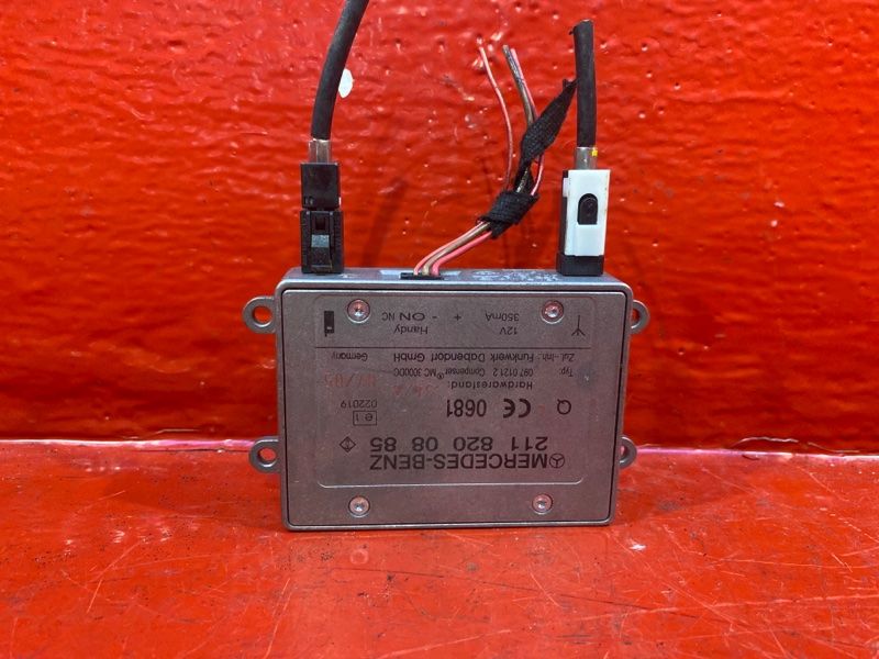 усилитель антенны Mercedes-Benz E-Класс W211/S211 W211 2005, 2118200885 - фото №1