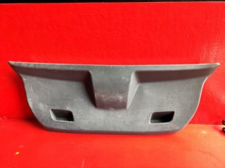 обшивка крышки багажника Opel Corsa D 2009, 13180938