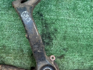 кулак поворотный левый Audi A4 B5 1997, 3D0407258