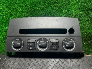 накладка на торпедо (консоль) BMW 5 серия E60/E61 2005, 7063145