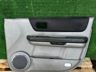 обшивка двери передняя правая Nissan X-Trail T30 2004, 2.2 л., 809008H300