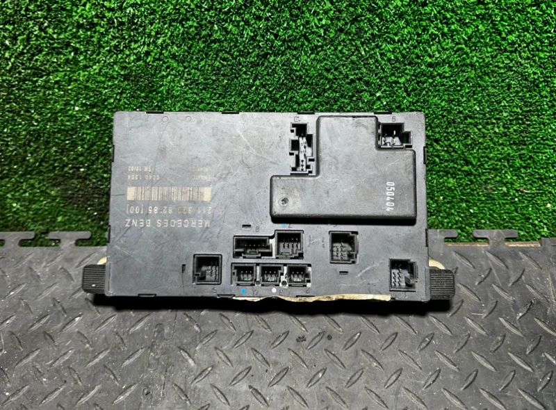 модуль управления двери Mercedes-Benz E-Класс W211/S211 2004, 2.2 л., 2118208285 - фото №1