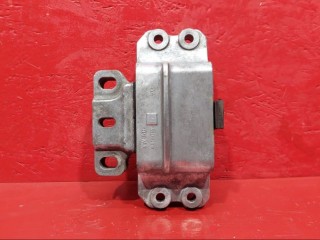 Опора (подушка) двигателя Volkswagen Touran 1 поколение 2005, 1.9 л., BKC, дизель, 1K0199555