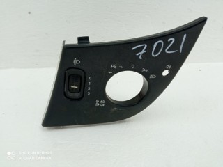 кнопка корректора фар Mercedes-Benz A-Класс W168 2000, OM166, 1685450391