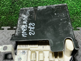 блок комфорта Renault Scenic 2 поколение 2005, 8200481866