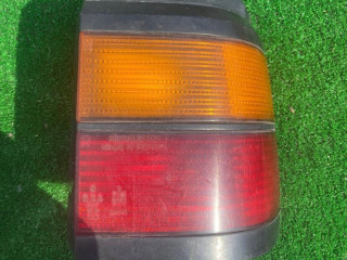 фонарь задний правый Volkswagen Passat B3 1993, 333945257