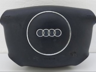 подушка безопасности водителя Audi A4 B6 2004, 8P0880201D