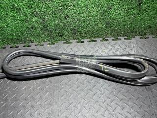 уплотнитель двери Peugeot 206 1 поколение 2002