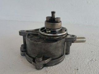 насос вакуумный Mercedes-Benz Vito W639 2006, 2.2 л., OM 646.982, дизель, 6462300165