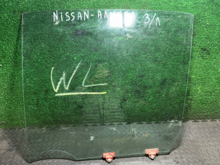 стекло двери задней левой Nissan Almera N16 2001