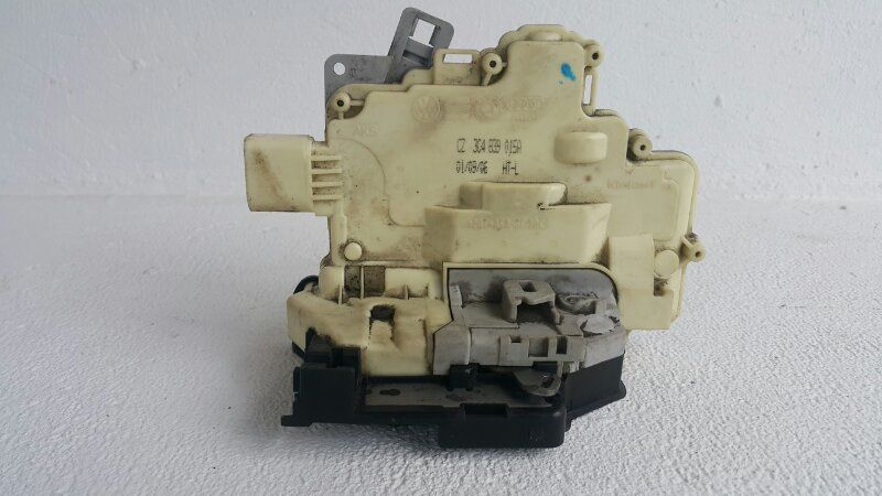 замок двери Volkswagen Passat B6 2006, 2.0 л., BKP, дизель, C23C4B39015A - фото №1