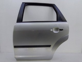 дверь Ford Focus 1 поколение [рестайлинг] 2005, 1505763