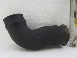 патрубок интеркулера Audi A4 B6 2005, 8E0145837G