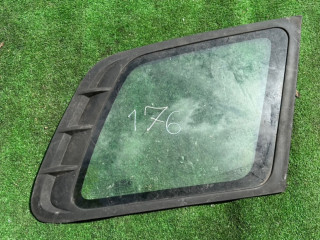 стекло кузовное боковое правое Hyundai Santa Fe 1 поколение (SM) [рестайлинг] 2004