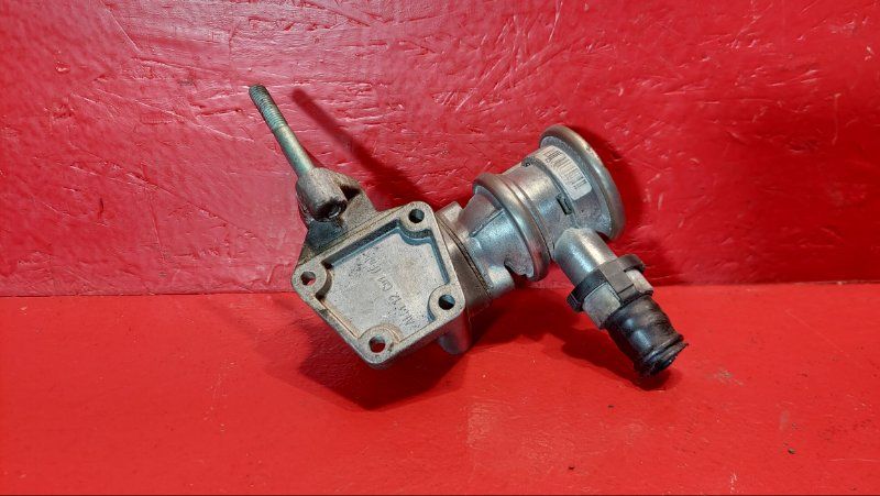 клапан EGR Volkswagen Beetle 2 поколение 2001, 1.6 л., AYD, бензин, 06A131166B - фото №1
