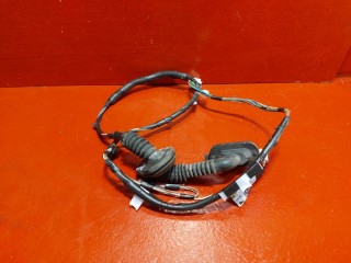 проводка (коса) двери Toyota Avensis 3 поколение (T270) 2011, 2.0 л., 1AD-FTV, дизель, 8215305250