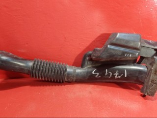 патрубок воздушного фильтра Mazda Demio 2 поколение [рестайлинг] DY 2007, 142409350