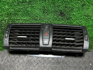 дефлектор обдува салона BMW 3 серия E90/E91/E92/E93 2006, 7059189