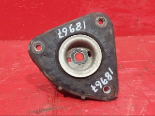 Опорная чашка пружины Ford Focus 2 поколение 2008, 1.6 л., SHDA, бензин, 3M513K155DC
