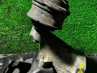 подушка крепления двигателя Mercedes-Benz C-Класс W203/S203/CL203 2003, 2.2 л., A6112230704