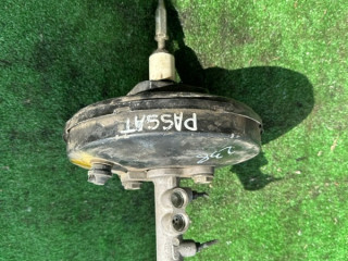 вакуумный усилитель тормозов Audi A6 4B/C5 2000, 2.5 л., 8D2612105A