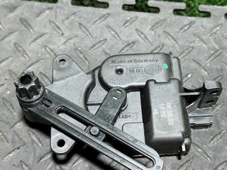 моторчик заслонки печки Volkswagen Golf 4 поколение 1999, 1J0907511
