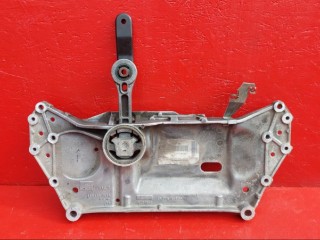 балка подвески задняя Volkswagen Golf 5 поколение 2007, 1K0199369G, 1K0199313N