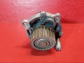 помпа Volkswagen Beetle 2 поколение 2001, 1.6 л., AYD, бензин, 06B121019C - фото №2
