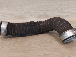 патрубок интеркулера Mercedes-Benz C-Класс W203/S203/CL203 W203 2002, 271.946